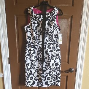 R&K-Blk/white print straight sleeveless dress with peter pan collar Size 14 NWT.